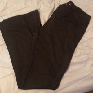 Black yoga pants